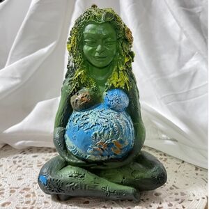 Green Goddess Mother‎ Earth Statue - Gaia Altar Decor, Deity, Nature , Fertility
